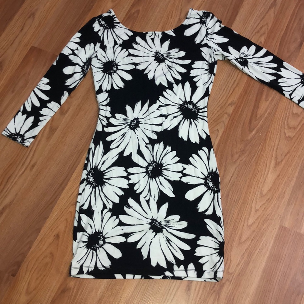 Flower tight mini dress
